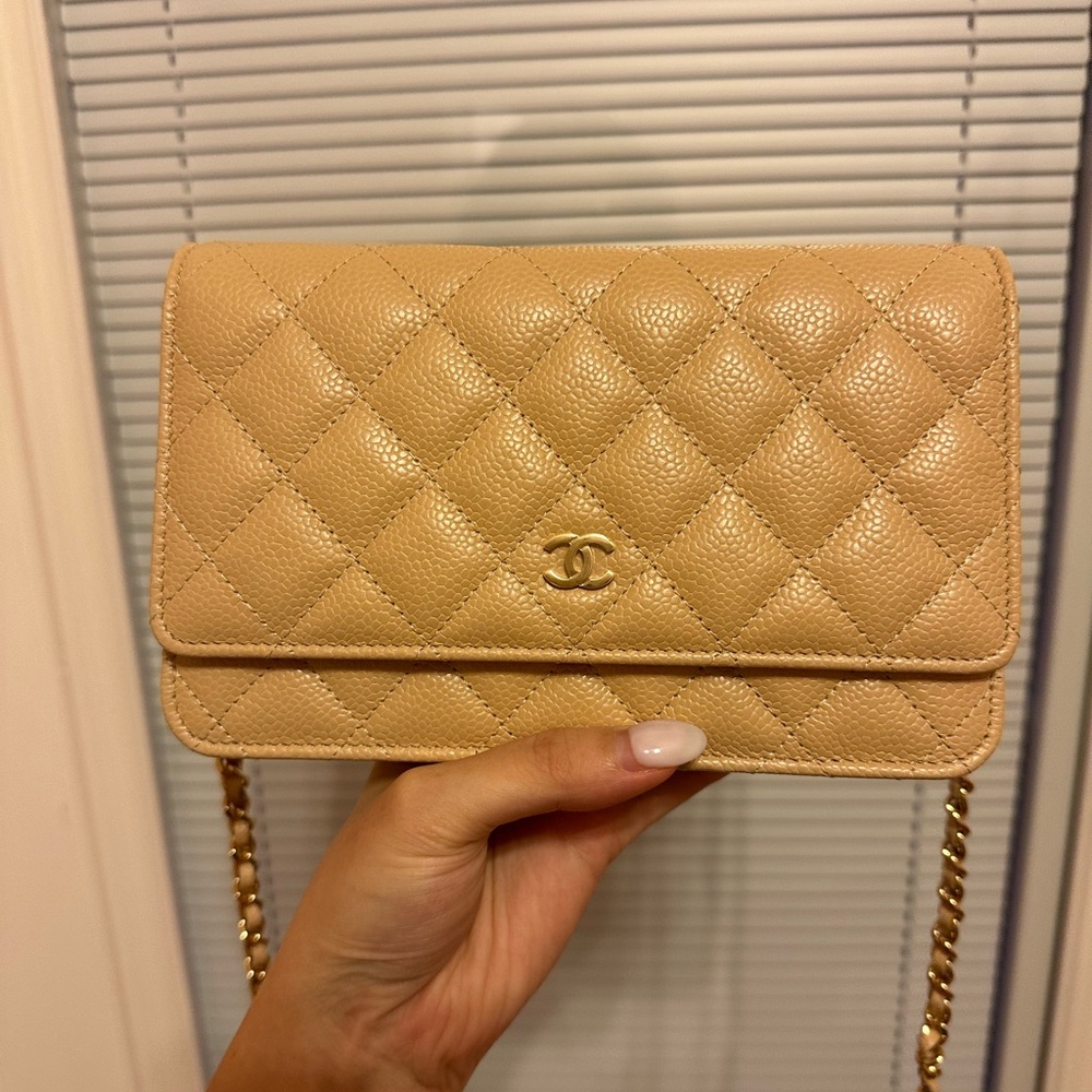 SOLD 🙏🏼 Chanel Caviar Dark Beige Wallet on Chain (WOC) with Gold Hardware